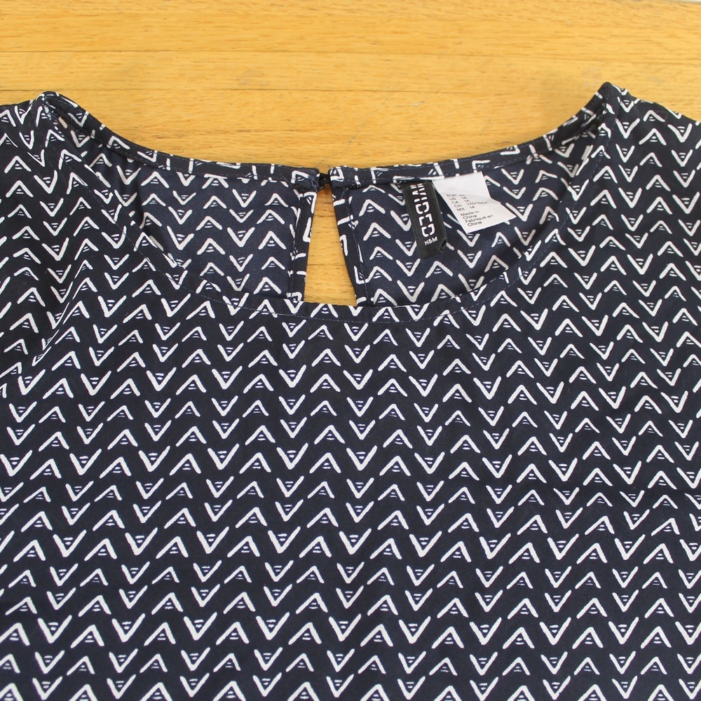 H&M Divided Blouse - Picture 3 of 5